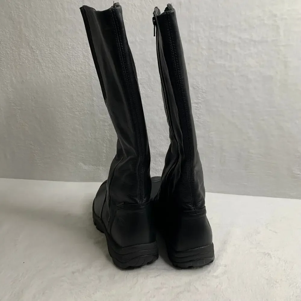 KEEN Silverton Womens 9.5 Black Waterproof Leather Upper Zip Up Boots Winter
